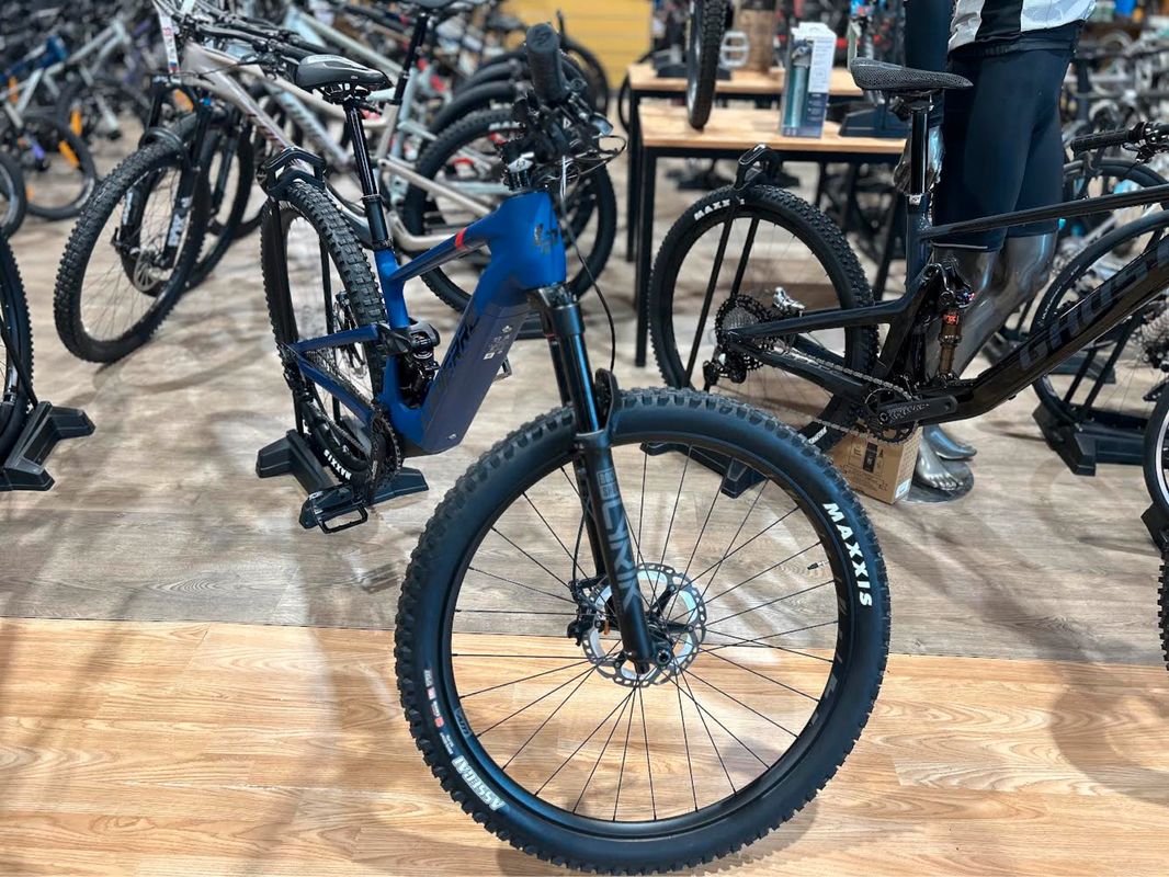 VTT Electrique tout-suspendu Vae Lapierre E-zesty am 9.4 - Clubinsport