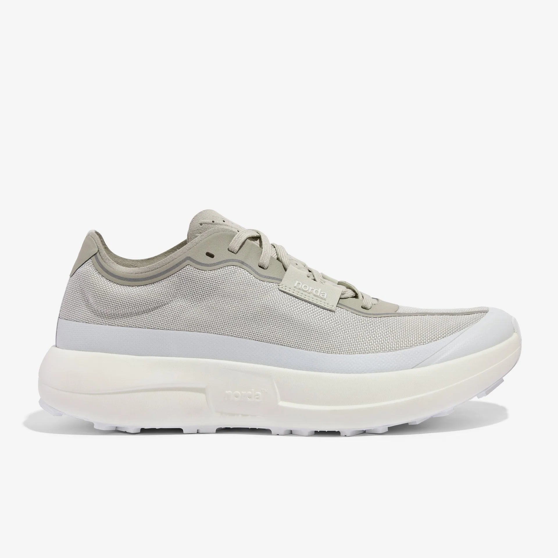 Chaussures de Trail homme Norda 005 Neve