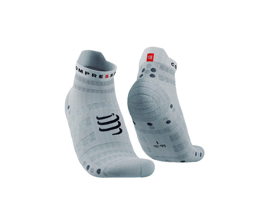 Chaussettes Compressport Ultralight Run blanches basses - Clubinsport