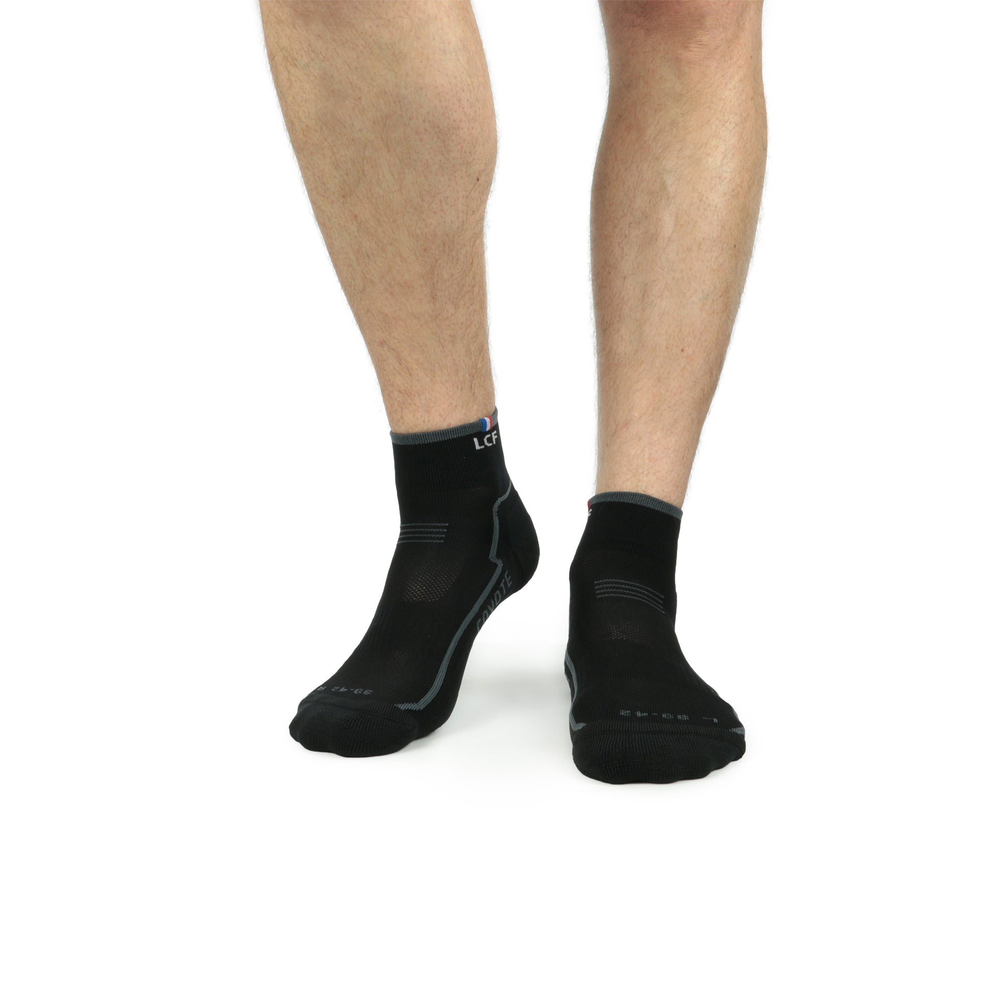 La Chaussette de France Running modele Coyote MID FL noir bande gris - Clubinsport
