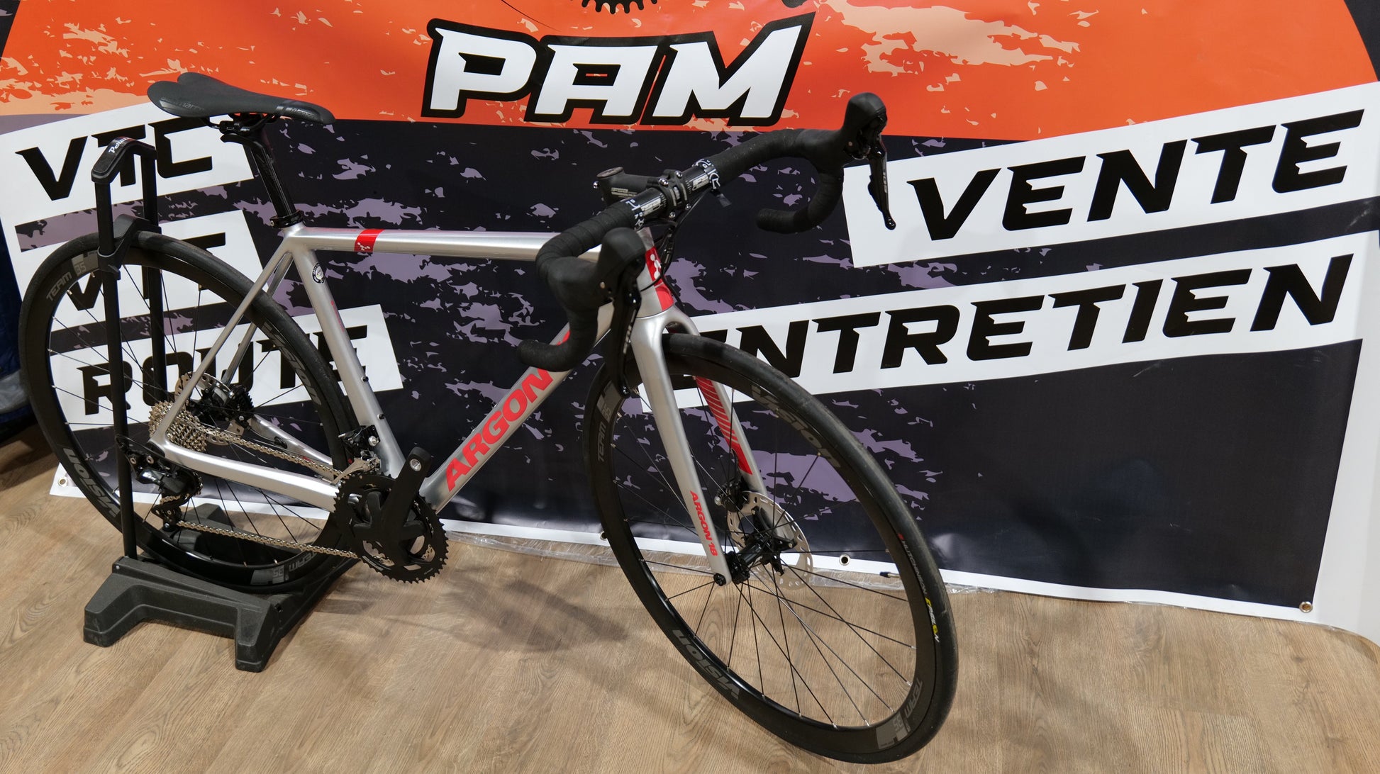 Vélo route Argon 18 modèle Galium CS Gris - Clubinsport