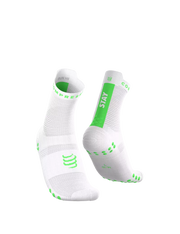 Chaussettes Compressport Pro Racing Socks High  v4.0 stay behind blanc vert fluo