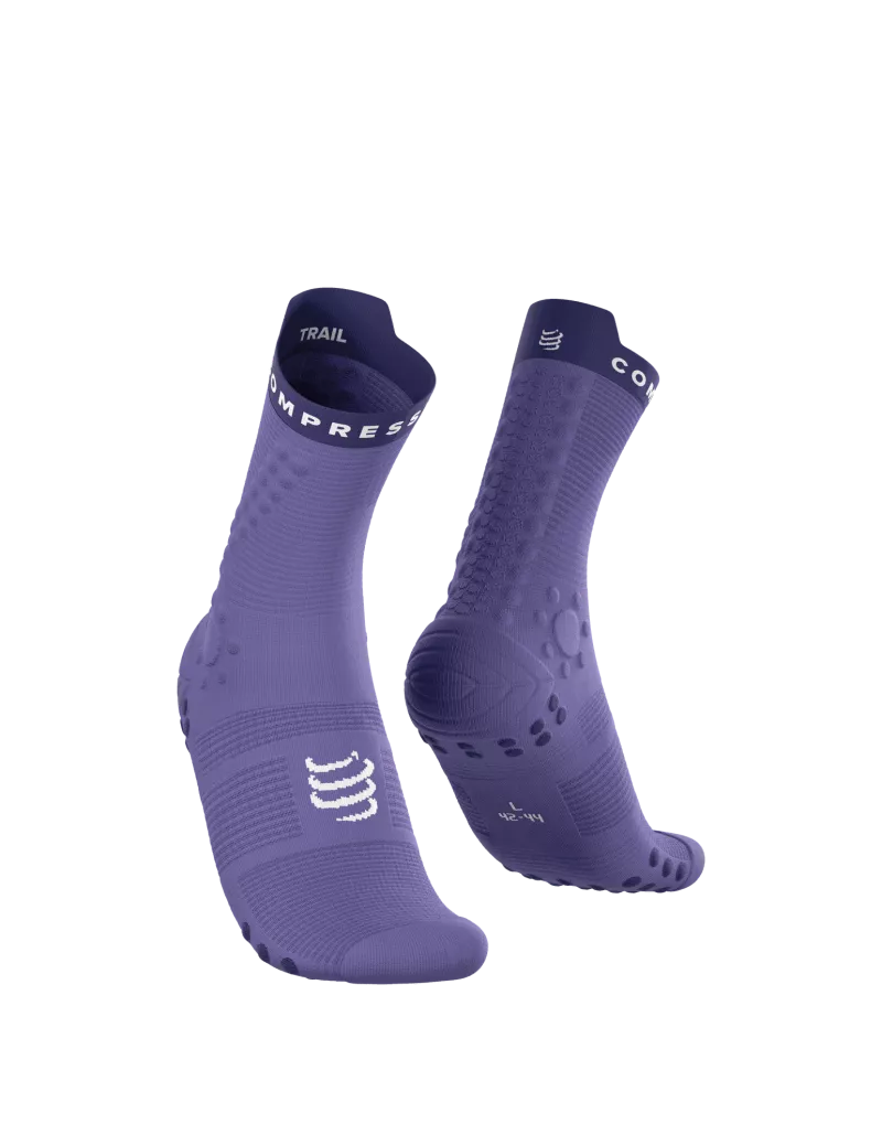 Chaussettes Compressport Pro Racing Socks High  v4.0 violet purpre
