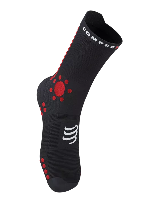 Chaussettes Compressport Pro Racing Socks V4.0 trail noir et rouge