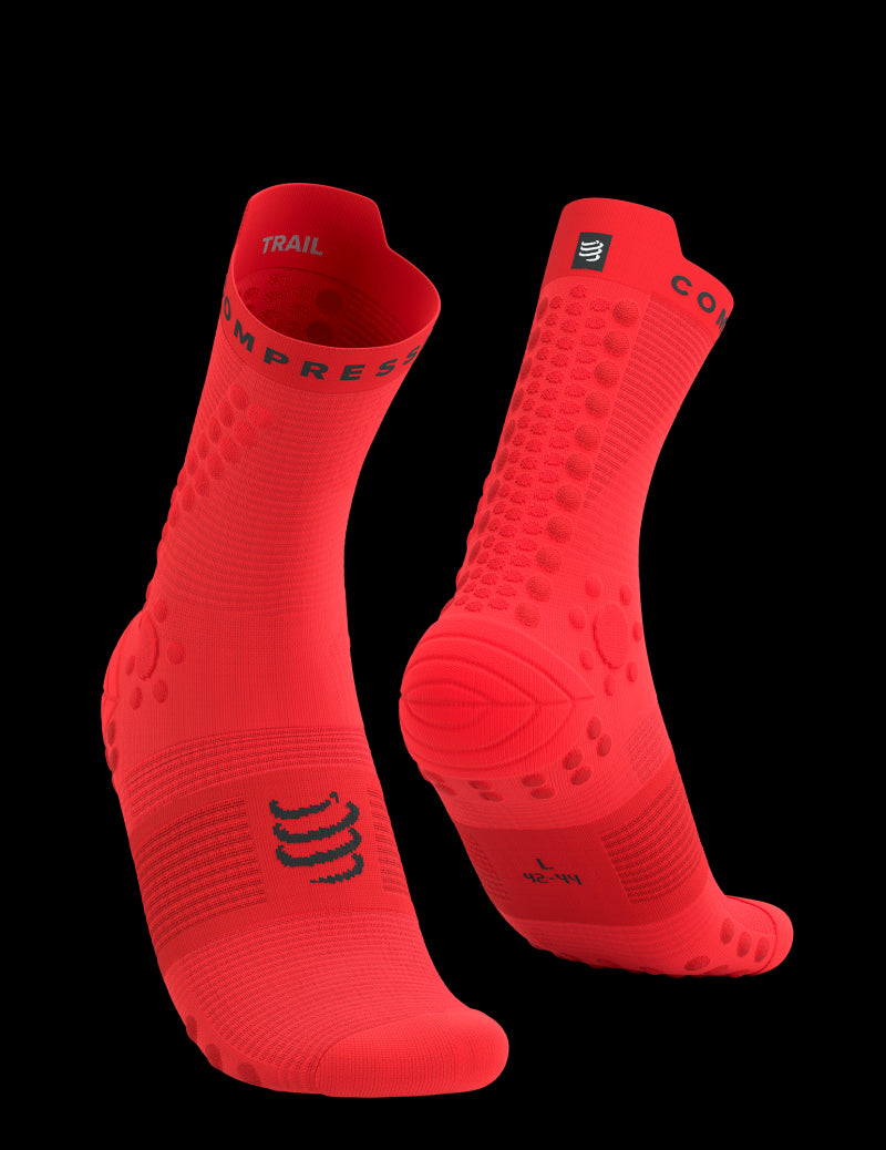 Chaussettes Compressport Pro Racing Socks v4.0 Trail hautes rouge